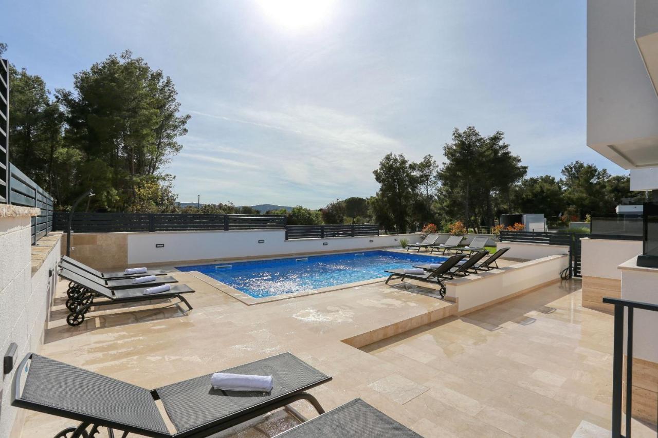 Villa Ankora 2 With Heated Pool Biograd Na Moru Exterior photo